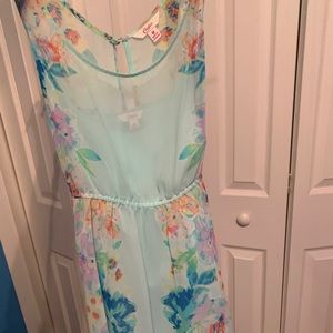 Floral spring dress belted